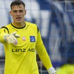 Will an ex-Blau-Weiß goalie be Stuttgart's new No. 1?