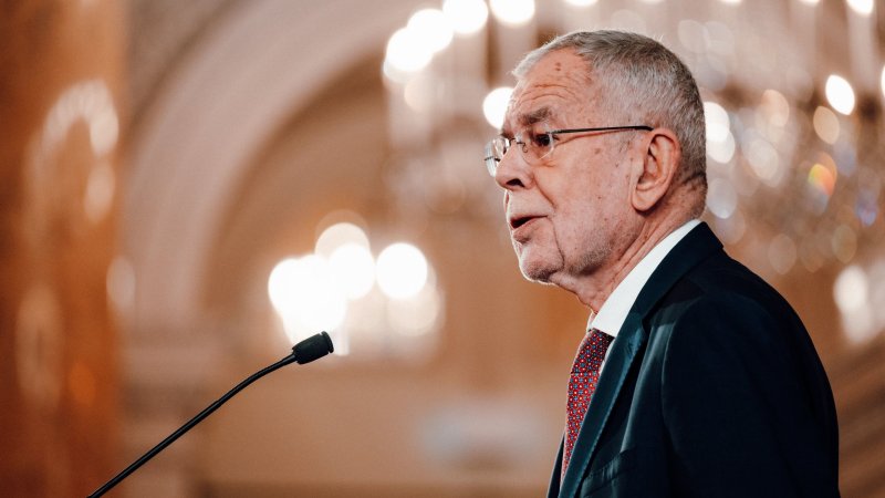 Van der Bellen sends encouraging words to the ÖFB team