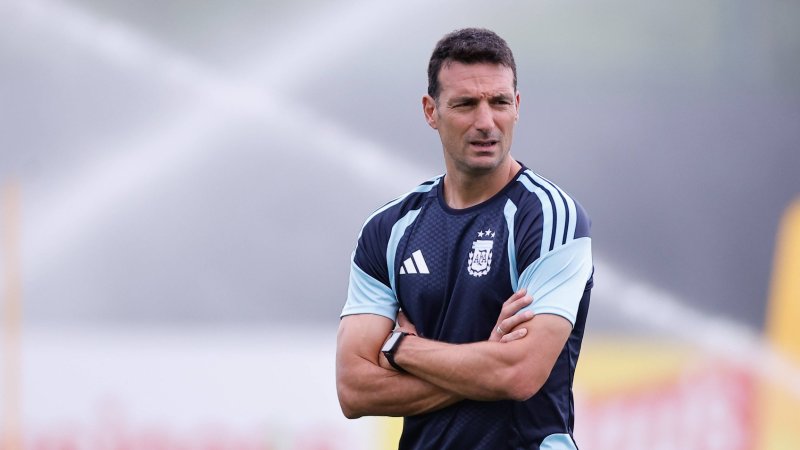 Argentina Head Coach Scaloni Likely Makes Future Decision