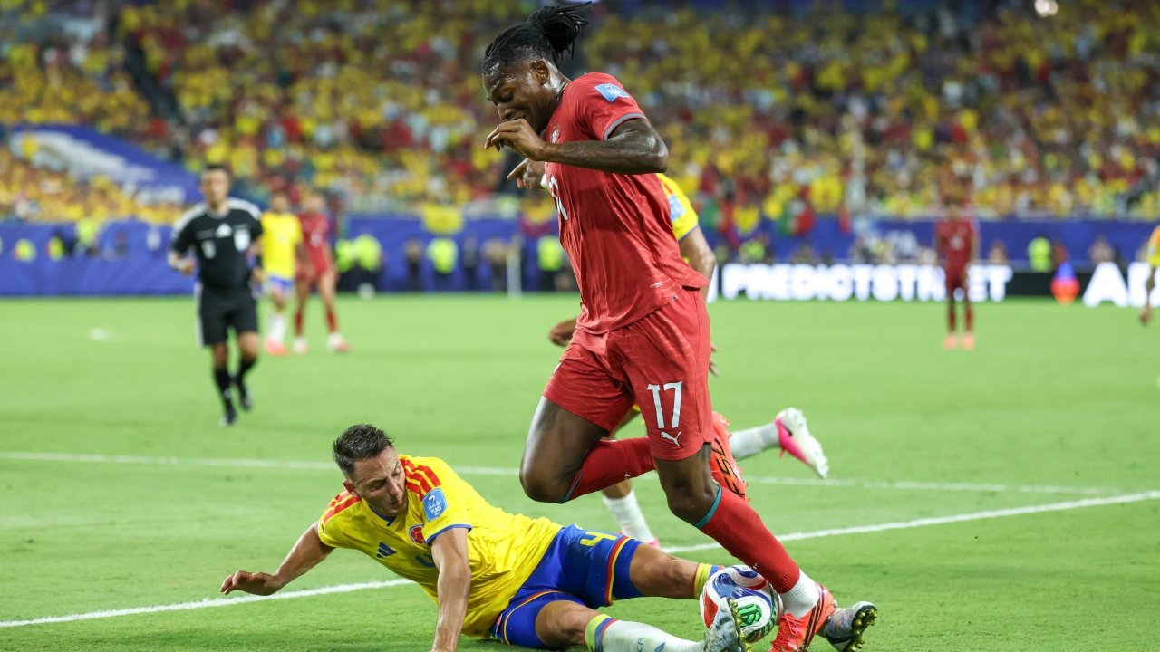 Video: Late Colombia winner disallowed