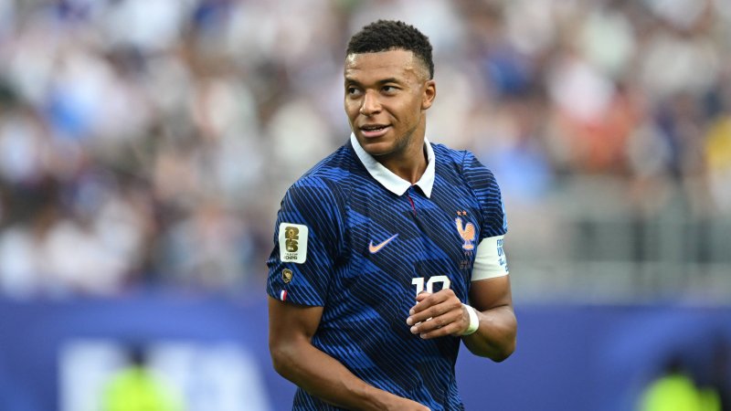 World Cup Today: Round of 32 France - Sweden