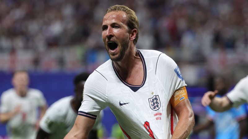 Thanks to Kane! England Fights Their Way Into Round of 16