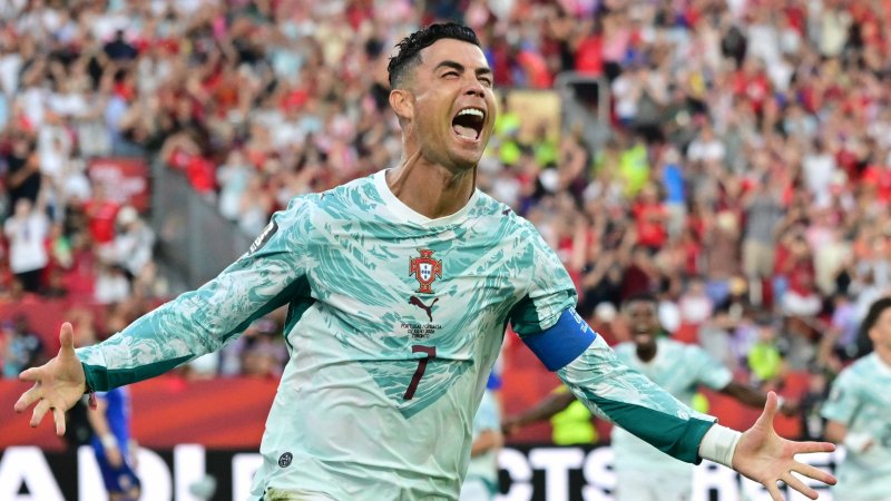 New Record! CR7 makes World Cup history