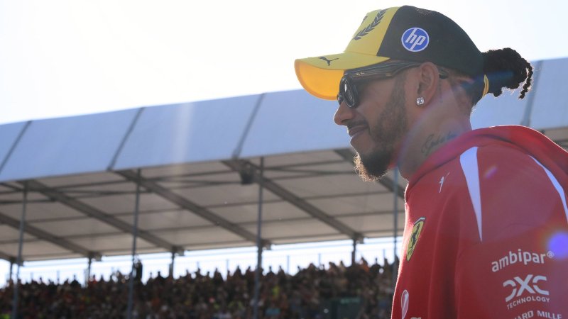 Dominant Fastest Lap: Hamilton Fastest in Silverstone Practice
