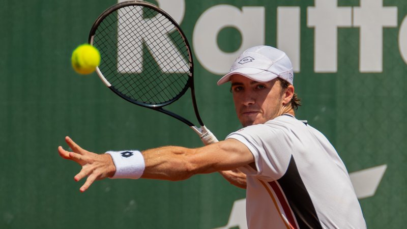National Champion! Lukas Neumayer defends his title