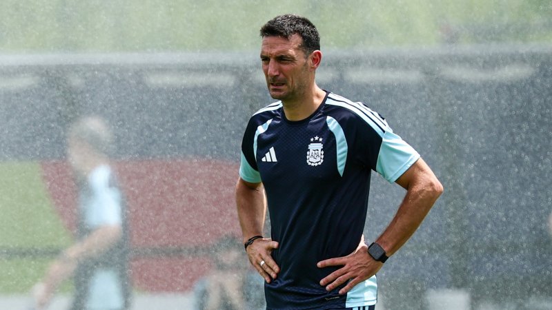Argentina head coach criticizes World Cup schedule