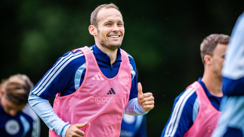 Dutch veteran returns to his beloved club