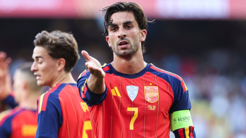 Adeyemi as successor: Is a Barca star moving to Paris?