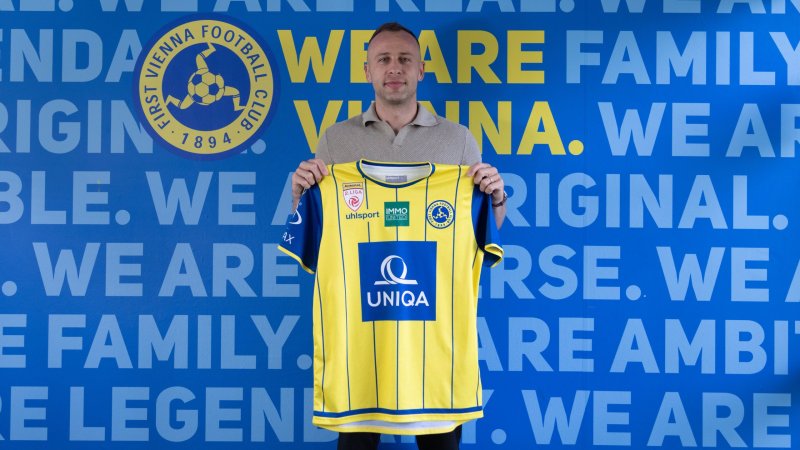 From Russia: Vienna signs veteran midfielder