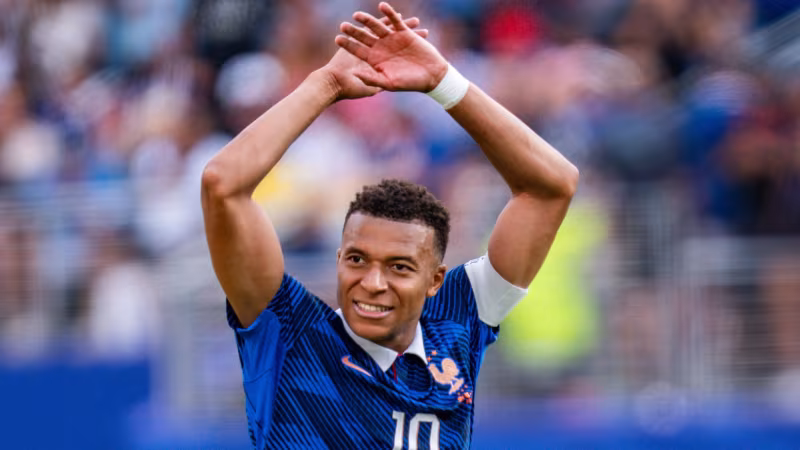 2. Kylian Mbappe (FRA) - 170 Points