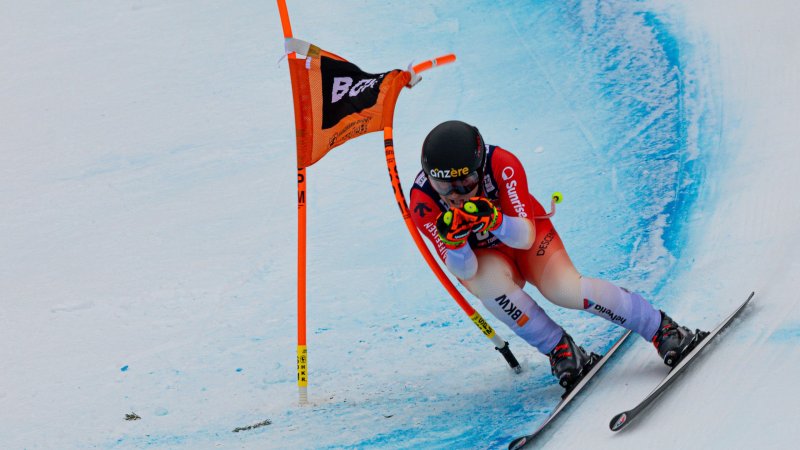 Chronic illness forces speed specialist to end career
