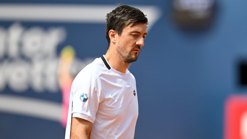 Ofner crashes out in Kitzbühel first round