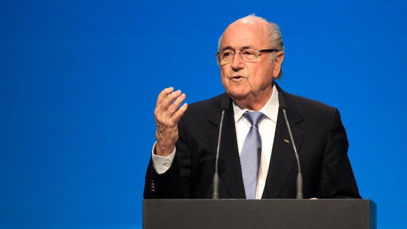 Blatter calls for resistance against Infantino