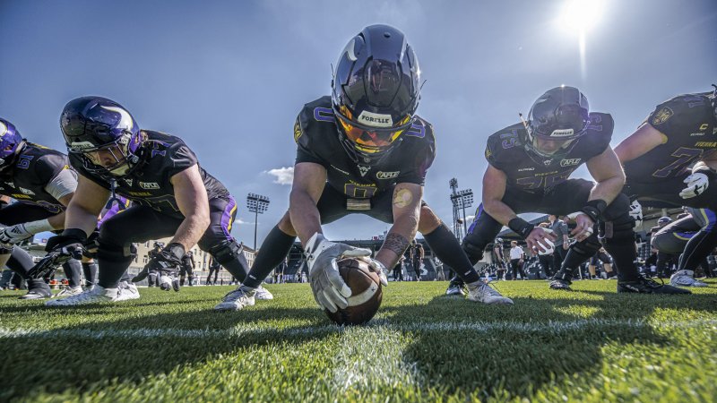 Vikings: Home-field Advantage in Sight, Last-Place Team Ahead