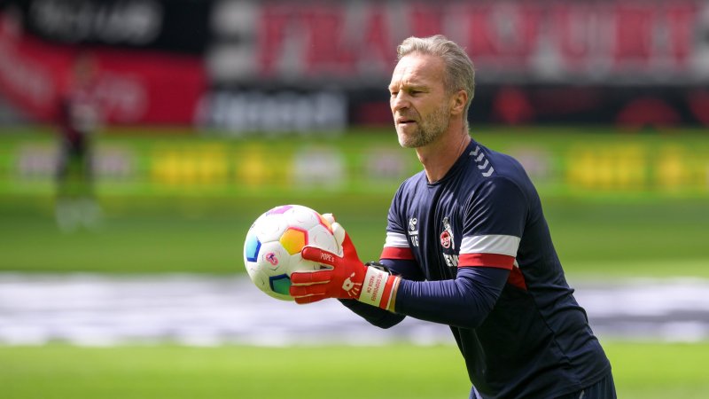 Former Bayern Goalkeeper Follows Thomas Letsch as Coach to the Desert