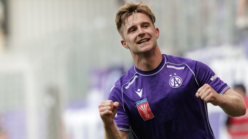 Eggestein: The Violet "Role Model for All"