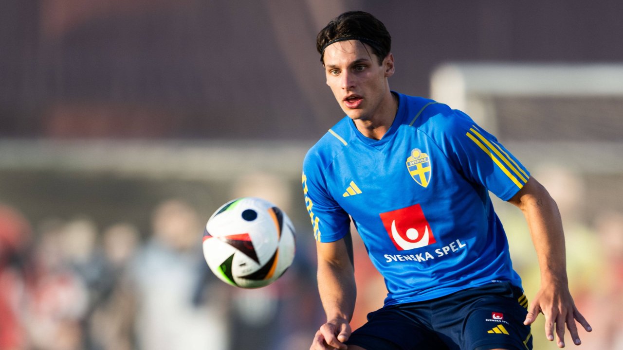 Rapid reportedly in talks with one-time Swedish international
