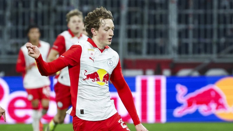 Salzburg Talent Sulzbacher Moves to the Netherlands