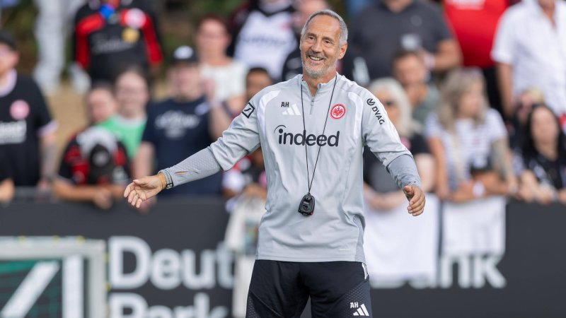 Hütter's Eintracht beats ex-Salzburg assistant to midfielder