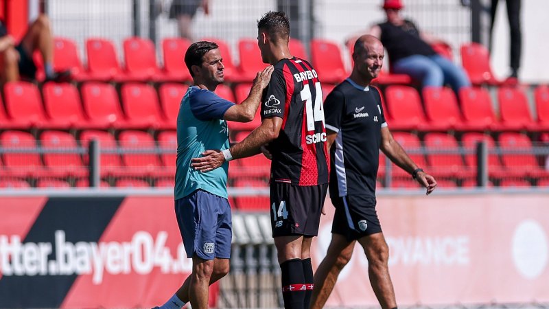 €30m fee: Leverkusen finds Grimaldo successor