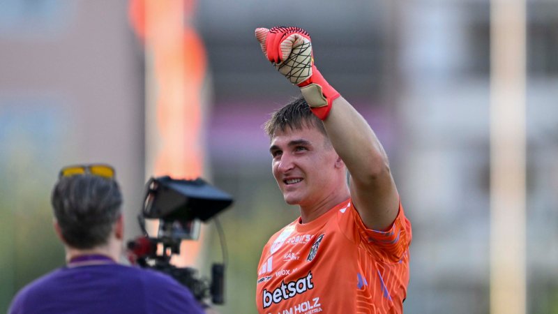 Apartment lease terminated after season end? Polster explains move