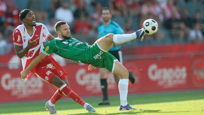 "Welcome to the Bundesliga, that's just how it is"