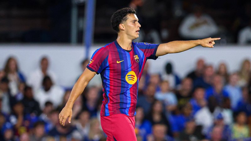 Surprising Choice: Who Replaces Araujo at Barca?