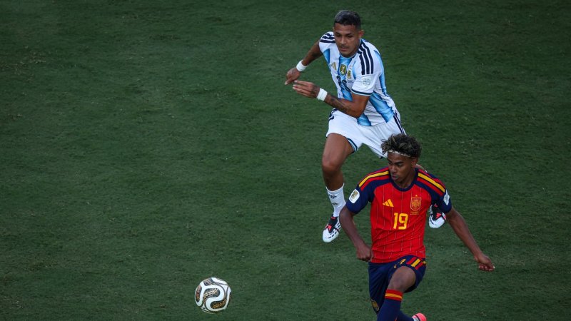 Bayer Leverkusen set to sign World Cup runner-up