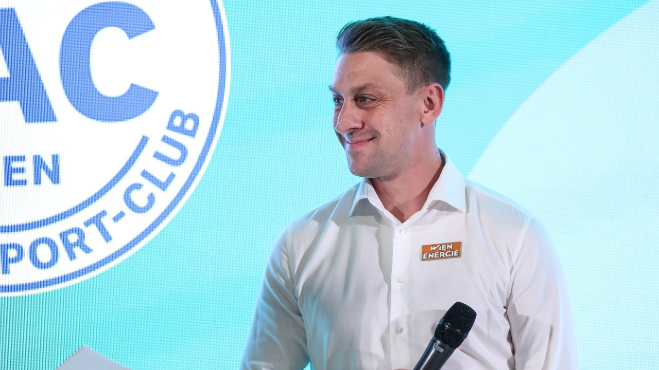 FAC Sporting Director Fischer: On the Way to the Bundesliga?
