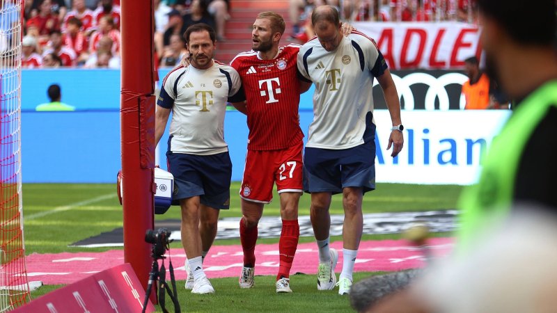 Eberl on Laimer injury: "He could no longer walk"
