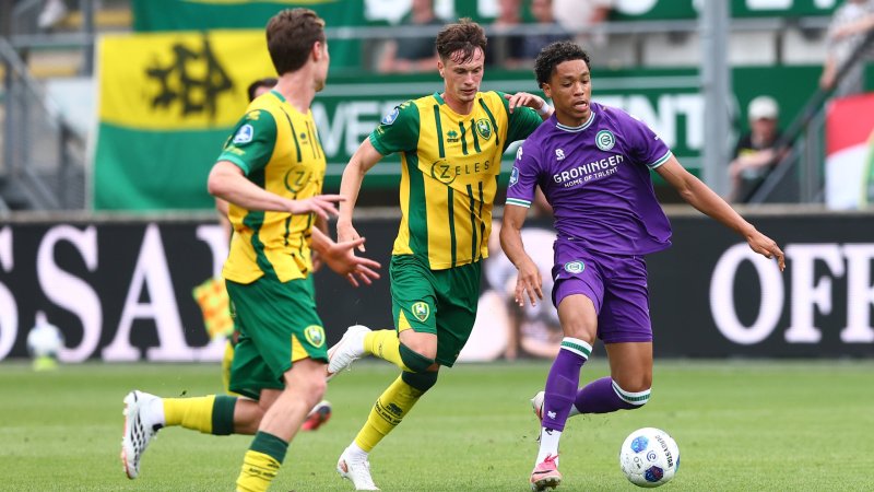 Austrian striker Reischl debuts in Eredivisie