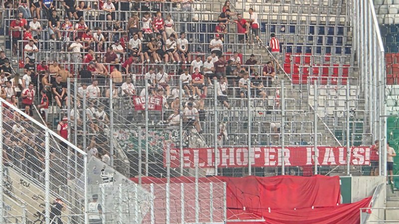 GAK Fans demand "Feldhofer out" already in second half