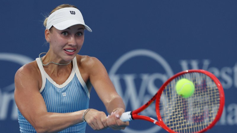 US Open: Potapova crashes out quickly in doubles
