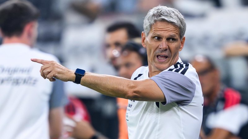 Kühbauer Talks About Offers From Abroad
