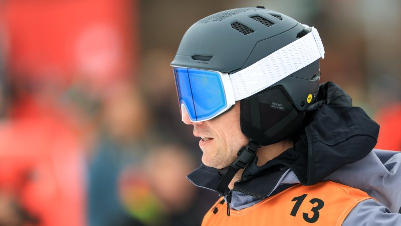 Ex-ÖSV Star Hannes Reichelt Seriously Injured in Accident