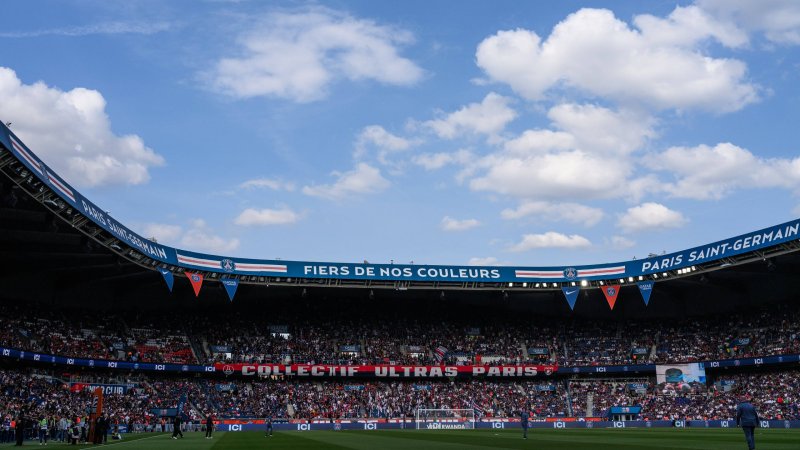 Pitch damaged! PSG cannot play at home