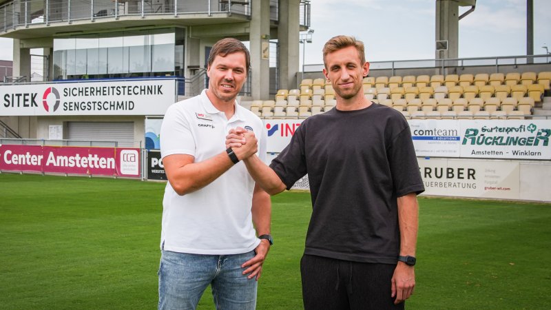 Routine for the Goalkeeping Team: Amstetten Signs Turner