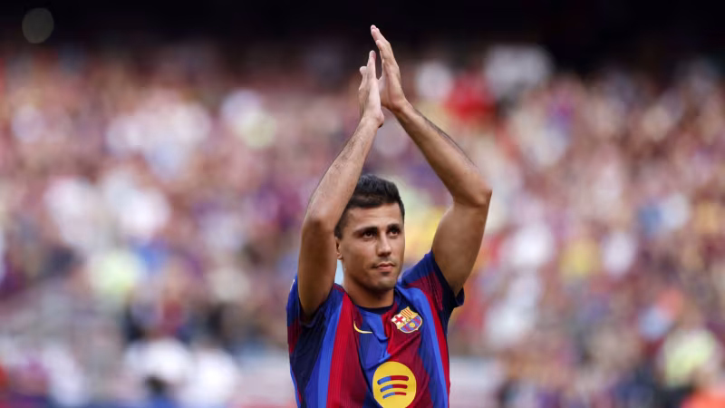 Soon over 100,000 Spectators in the Renovated Camp Nou