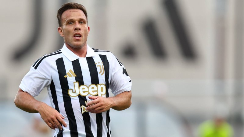 Juventus Turin terminates contract with mega-flop