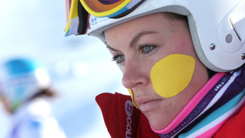 Swimming Accident: Former World Cup Skier Suffers Collapsed Lung