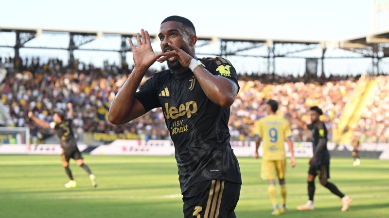 Opening Defeat for Schmid and Frosinone against Juve