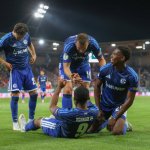 Two Austrian internationals score! Schalke struggles into the next cup round