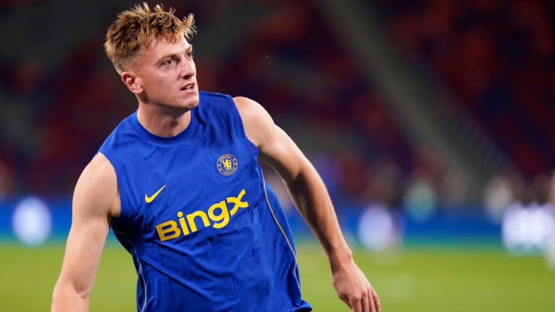 Record transfer confirmed! New striker for Glasner