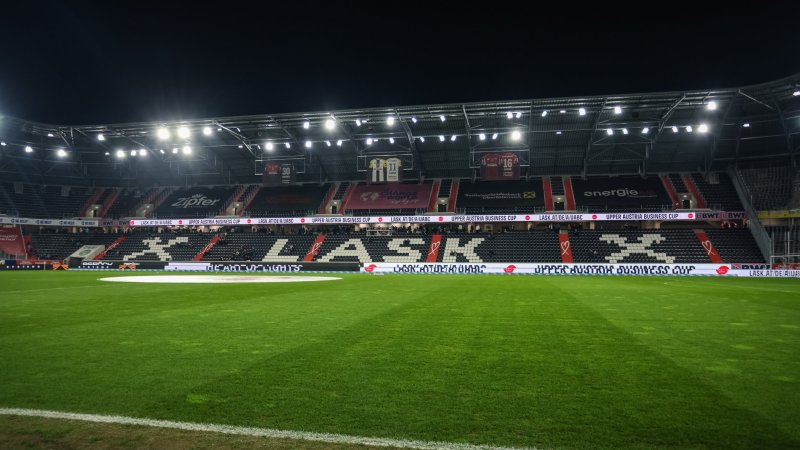 UEFA Ruling: Slovan Bratislava without Fans against LASK