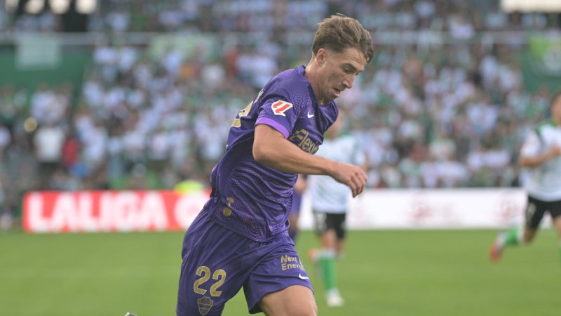 Affengruber and Elche also lose to promoted side Santander