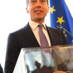 Will ex-Chancellor Kern become new Ice Hockey President?