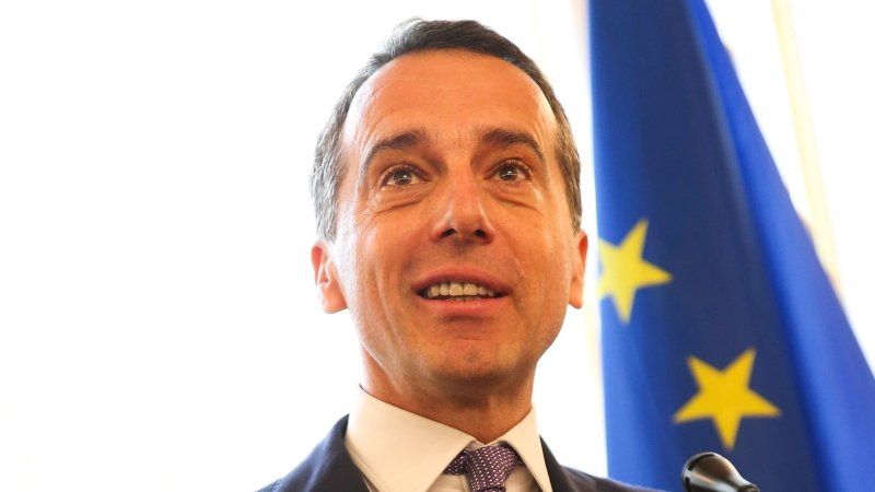 Will ex-Chancellor Kern become new Ice Hockey President?