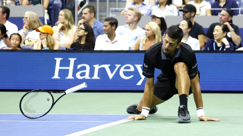Djokovic vomits again - and fails at US Open!