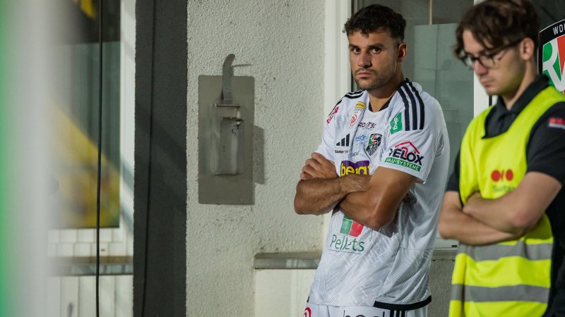 Red Card Suspension: How long WAC will be without Behounek