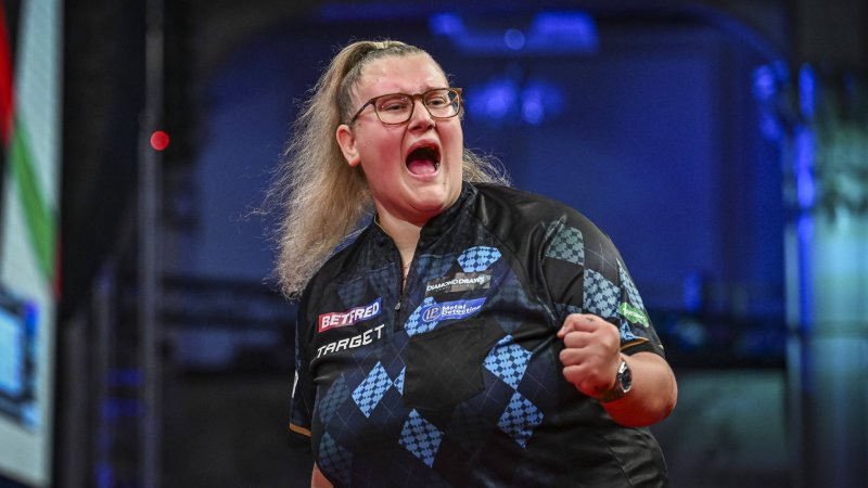 Historic! Beau Greaves makes Darts history again